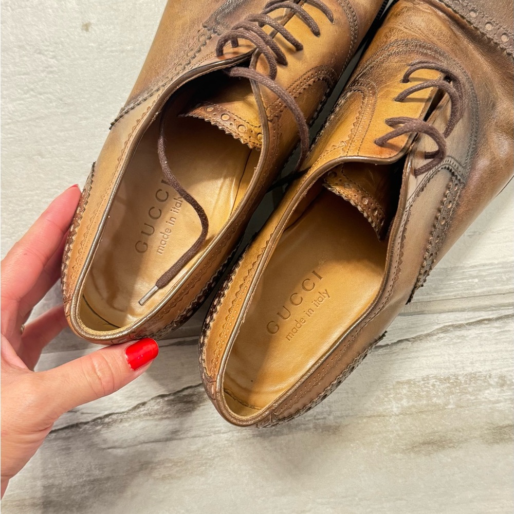 Gucci Men's Tan Leather Oxfords